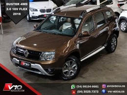 RENAULT - DUSTER - 2015/2016 - Marrom - R$ 67.900,00