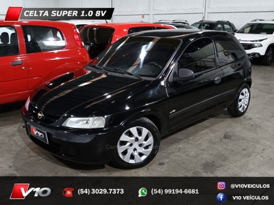 CHEVROLET - CELTA - 2002/2003 - Preta - R$ 15.900,00