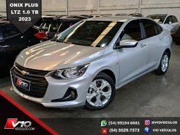 CHEVROLET - ONIX - 2022/2023 - Prata - R$ 83.900,00