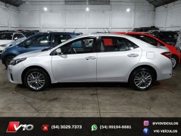 TOYOTA - COROLLA - 2016/2017 - Prata - R$ 92.900,00