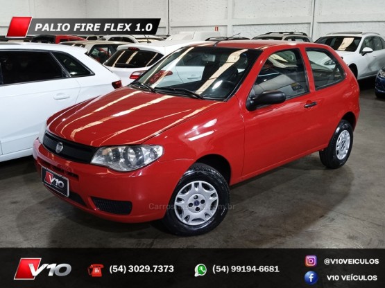 FIAT - PALIO - 2007/2007 - Vermelha - R$ 17.900,00