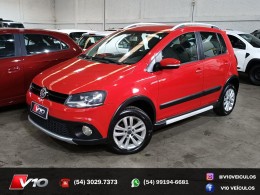 VOLKSWAGEN - CROSSFOX - 2012/2013 - Vermelha - R$ 39.900,00