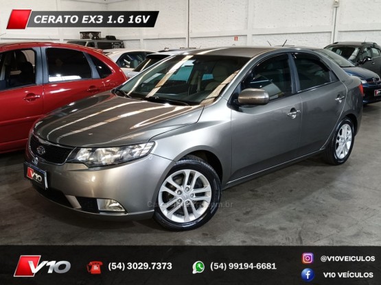 KIA MOTORS - CERATO - 2011/2012 - Cinza - R$ 46.900,00