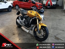 HONDA - CB 600F - 2008/2009 - Dourada - R$ 33.900,00