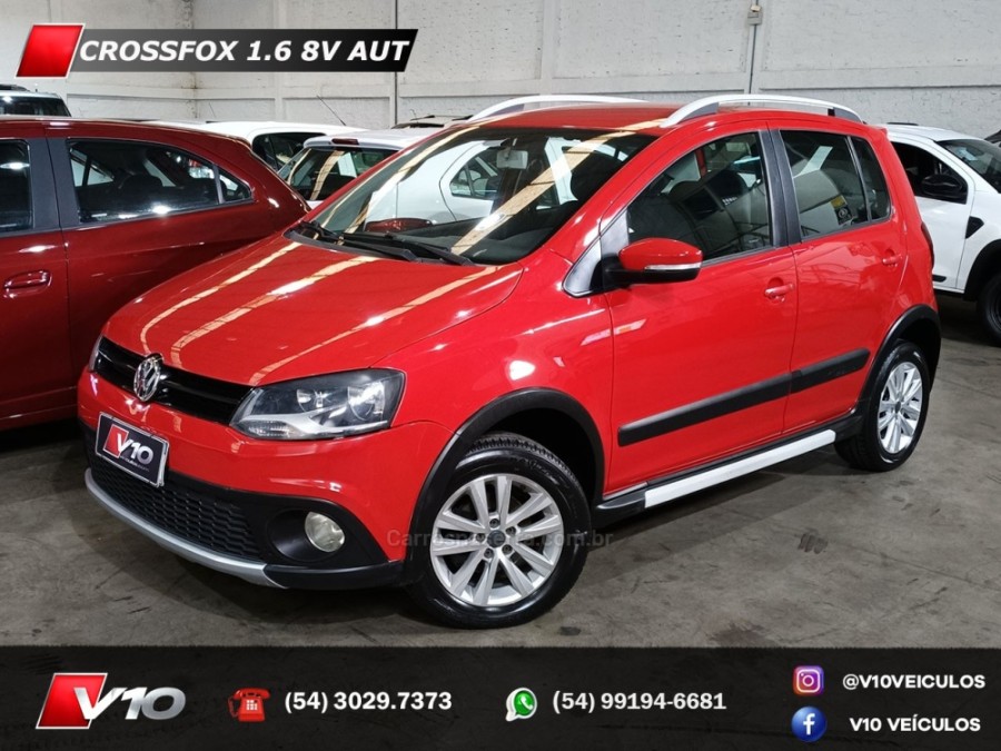 VOLKSWAGEN - CROSSFOX - 2012/2013 - Vermelha - R$ 42.900,00