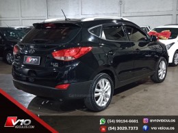 HYUNDAI - IX35 - 2012/2013 - Preta - R$ 65.900,00