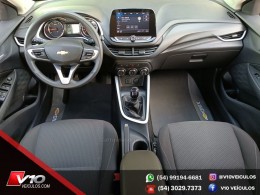 CHEVROLET - ONIX - 2022/2023 - Prata - R$ 80.900,00