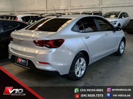 CHEVROLET - ONIX - 2022/2023 - Prata - R$ 83.900,00