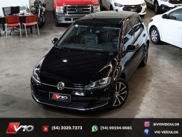 VOLKSWAGEN - GOLF - 2013/2014 - Preta - R$ 82.900,00