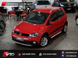 VOLKSWAGEN - CROSSFOX - 2012/2013 - Vermelha - R$ 39.900,00