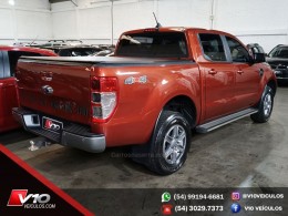 FORD - RANGER - 2021/2022 - Vermelha - R$ 149.900,00