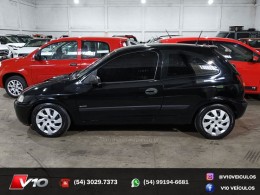 CHEVROLET - CELTA - 2002/2003 - Preta - R$ 15.900,00