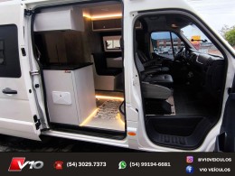 RENAULT - MASTER - 2022/2023 - Branca - R$ 369.900,00