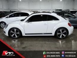 VOLKSWAGEN - FUSCA - 2013/2014 - Branca - R$ 99.900,00