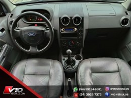 FORD - ECOSPORT - 2003/2004 - Prata - R$ 22.900,00