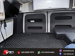 RENAULT - MASTER - 2022/2023 - Branca - R$ 399.900,00