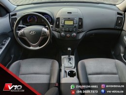 HYUNDAI - I30 - 2010/2011 - Preta - R$ 47.900,00