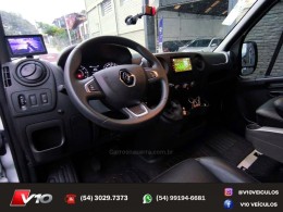 RENAULT - MASTER - 2022/2023 - Branca - R$ 399.900,00