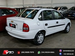 CHEVROLET - CLASSIC - 2009/2009 - Branca - R$ 21.900,00