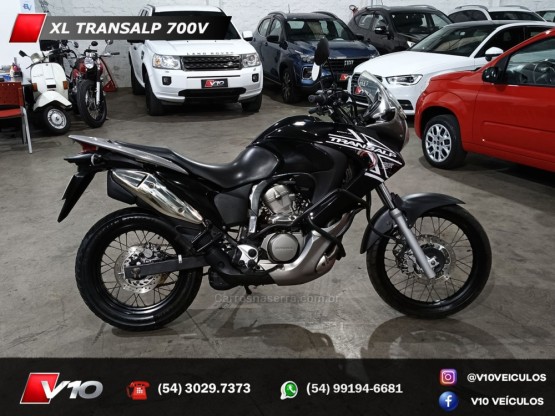 HONDA - XL 700V - 2010/2011 - Preta - R$ 28.900,00