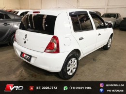 RENAULT - CLIO - 2012/2013 - Branca - R$ 25.900,00