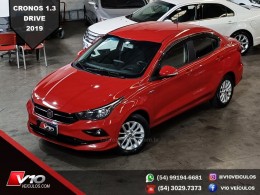 FIAT - CRONOS - 2018/2019 - Vermelha - R$ 58.900,00