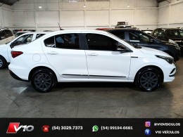 FIAT - CRONOS - 2022/2023 - Branca - R$ 78.900,00