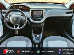 PEUGEOT - 208 - 2015/2015 - Vermelha - R$ 41.900,00