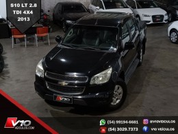 CHEVROLET - S10 - 2012/2013 - Preta - R$ 99.900,00