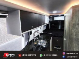 RENAULT - MASTER - 2022/2023 - Branca - R$ 399.900,00