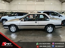 CHEVROLET - MONZA - 1994/1995 - Bege - R$ 15.900,00