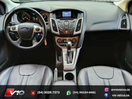 FORD - FOCUS - 2014/2015 - Prata - R$ 52.900,00