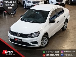 VOLKSWAGEN - VOYAGE - 2021/2022 - Branca - R$ 53.900,00