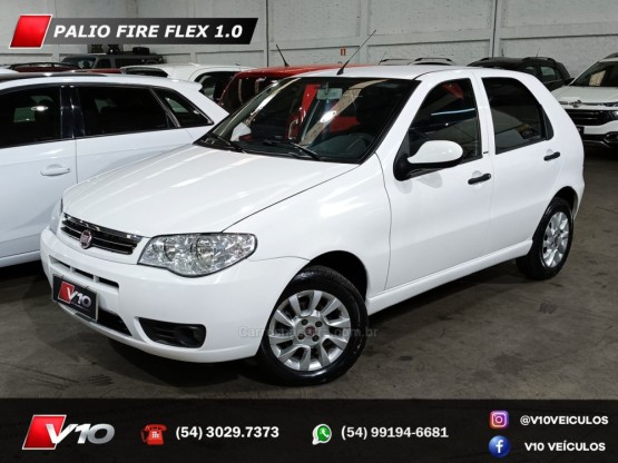 FIAT - PALIO - 2014/2014 - Branca - R$ 30.900,00