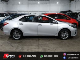 TOYOTA - COROLLA - 2016/2017 - Prata - R$ 92.900,00