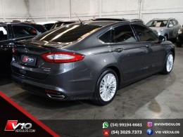 FORD - FUSION - 2016/2016 - Cinza - R$ 87.900,00