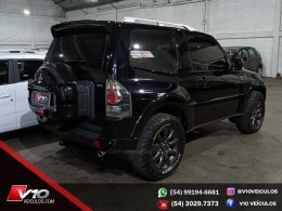 MITSUBISHI - PAJERO FULL - 2011/2011 - Preta - R$ 118.900,00