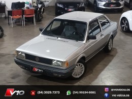 VOLKSWAGEN - VOYAGE - 1994/1995 - Prata - R$ 25.900,00