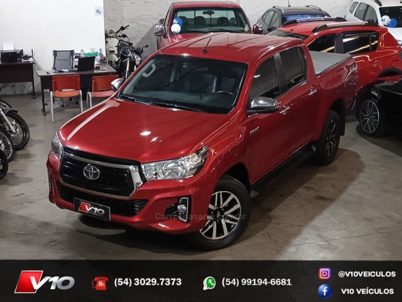 TOYOTA - HILUX - 2019/2020 - Vermelha - R$ 198.900,00