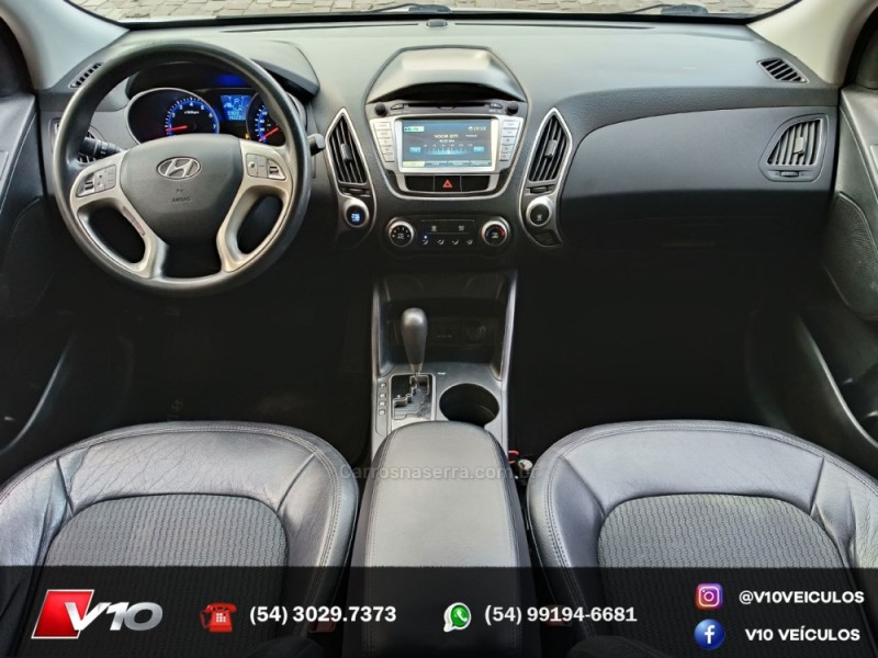 HYUNDAI - IX35 - 2013/2014 - Prata - R$ 68.900,00