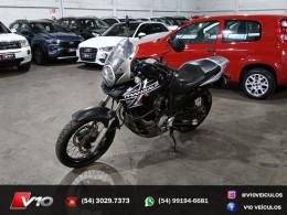 HONDA - XL 700V - 2010/2011 - Preta - R$ 28.900,00