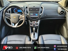 CHEVROLET - TRACKER - 2016/2016 - Prata - R$ 68.900,00