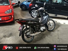 HONDA - BIZ 125 - 2011/2011 - Preta - R$ 8.900,00