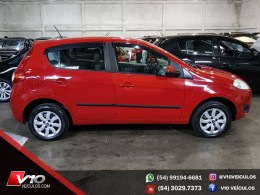 FIAT - PALIO - 2013/2013 - Vermelha - R$ 34.900,00