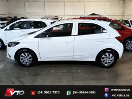 CHEVROLET - ONIX - 2017/2017 - Branca - R$ 47.900,00