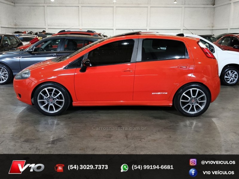 FIAT - PUNTO - 2011/2011 - Vermelha - R$ 47.900,00
