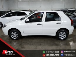 FIAT - PALIO - 2011/2012 - Branca - R$ 25.900,00