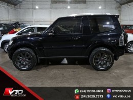 MITSUBISHI - PAJERO FULL - 2011/2011 - Preta - R$ 118.900,00