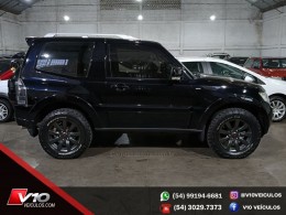 MITSUBISHI - PAJERO FULL - 2011/2011 - Preta - R$ 118.900,00