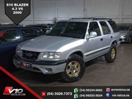 CHEVROLET - BLAZER - 2000/2000 - Prata - R$ 29.900,00